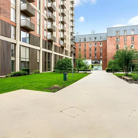 Cozy Apartment With A View Manchester Exterior photo